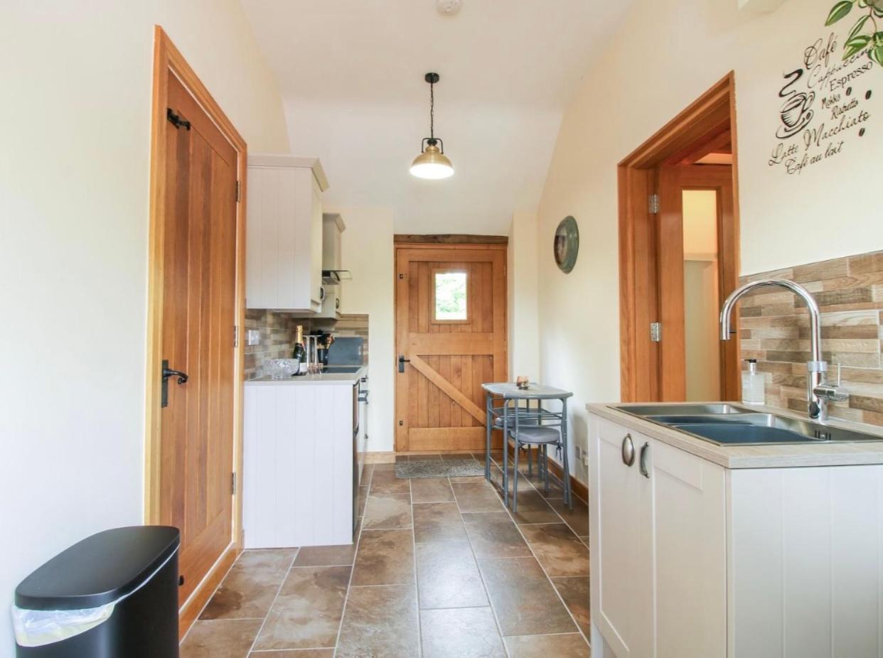 The Hay Loft Villa Quatt Екстериор снимка